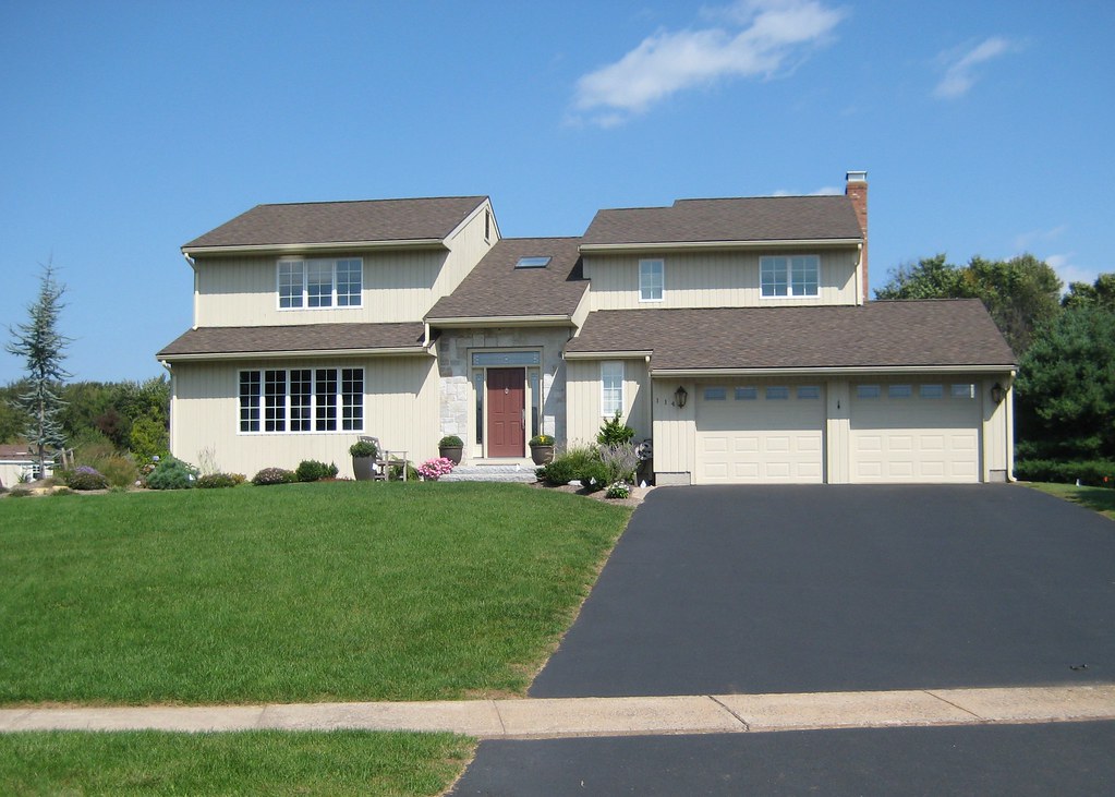 Upper Peninsula suburban home in Sault Ste. Marie, Michigan